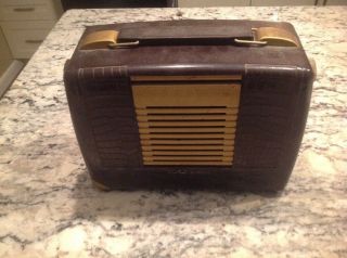Vintage Rca Victor Bakelite Am Radio Model Bx 57