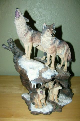 Danbury WILDERNESS CALL NICK BIBBY Figurine Spirit of the Wolf statue 2