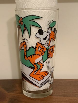 1976 Pepsi Looney Tunes Collector Glass Cup Cool Cat & Colonel Rim Fire