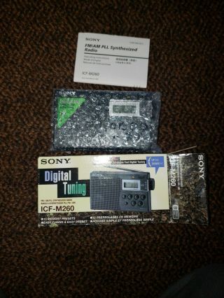 Sony ICF - M260 AM/FM Portable Pocket Radio Digital tuner Synthesized Radio 3
