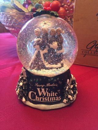 Avon 2000 " White Christmas " Snow Globe Irving Berlin