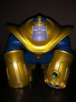 Sideshow Collectibles Unruly Industries The Mad Titan