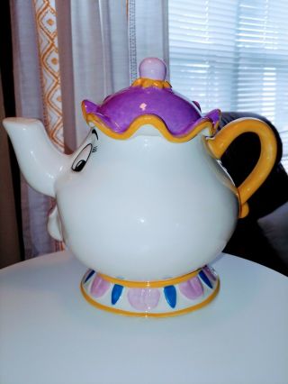Disney Beauty And The Beast Mrs.  Potts Ceramic Cookie Jar.  By Treasure Craft