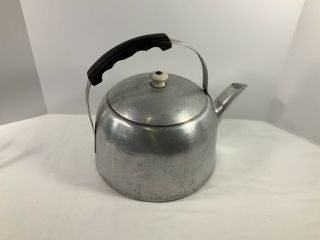 Vintage “wear Ever” Aluminum Tea Kettle/pot W/bakelite Handle