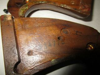 Factory Vintage walnut Grips for Colt Python with screw 3