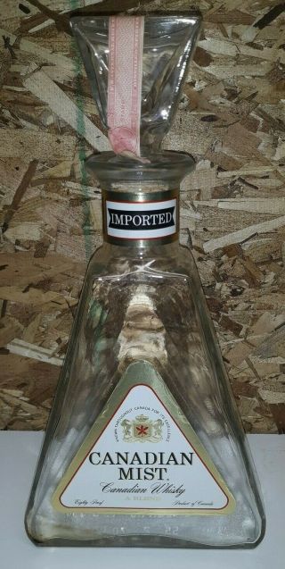Vintage Canadian Mist Blended Whisky Bottle W/ Cork Glass Lid Ontario,  Canada