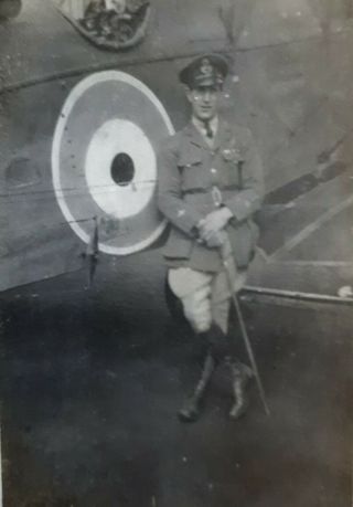 C1920 B/w Photograph.  Raf " X ",  Egypt.  Airmen/ Aviators In Leather Flying Coats