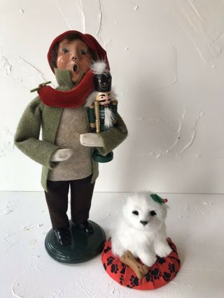 Byers Choice Carolers Boy With Nutcracker And White Dog Set