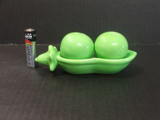 Two Peas In A Pod - Ceramic Salt And Pepper Shakers