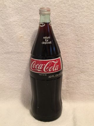Full 32oz Coca - Cola Acl Soda Bottle Return For Deposit Screw Top