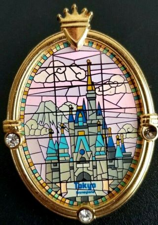 Disney Pin 38451 - Cinderella Castle Window - Tokyo Disney Resort 2005