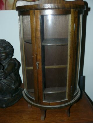 Small Curio Cabinet For Collectables
