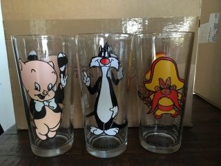 Warner Brothers Looney Tunes Pepsi Glasses - Porky Pig,  Sylvester,  Yosemite Sam