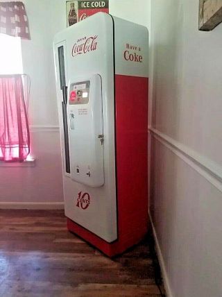 Antique Cavalier 96 Coke Machine,  restored to perfection 2