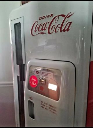 Antique Cavalier 96 Coke Machine,  restored to perfection 3