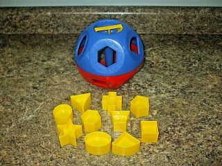 Tupperware Shape - O Toy Ball 10 Shapes Tupper Toys Red Blue & Yellow Complete