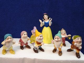 Disney - Snow White And 7 Dwarfs,  Porcelain Figurine Set,