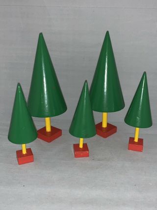 Vintage Wood Department 56 Trees,  Set Of 5,  Green,  Red,  &yellow,  2 Large,  3 Small