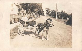 St Anne De Beaupre,  Quebec,  Canada,  Boy In Dog Cart,  Real Photo Pc C 1910 - 20