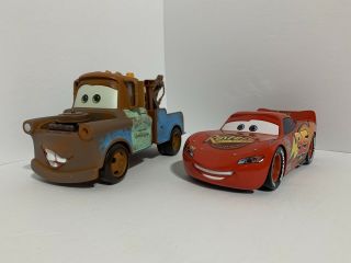 Disney Pixar Cars Lightning Mcqueen & Mater Die Cast 1:18 Metal