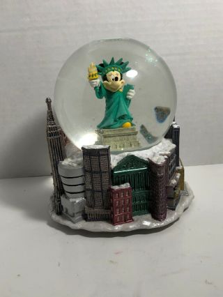 Vintage Disney Minnie Mouse Statue Of Liberty Musical Snow Globe Plays Ny,  Ny