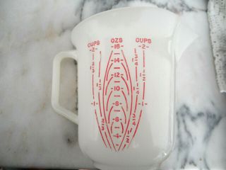 Vintage Tupperware Measuring Cup,  2 Cup Size 134 - 6