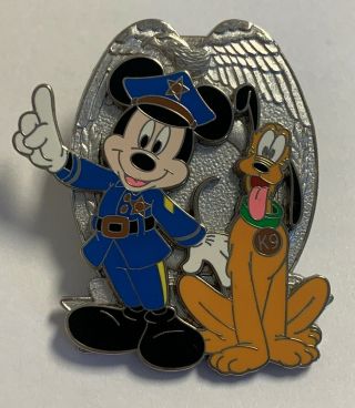 Htf Disney Mickey Mouse & Pluto Police Officer K9 Badge 3d Pin 47631 Policeman