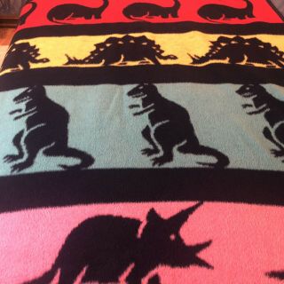 VTG 80s Crown Crafts Throw Blanket Dinosaurs Mammoth 69x80 Bedspread Reversible 2