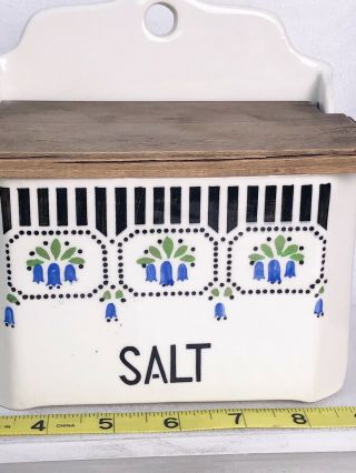 Vintage Czechoslovakia Blue/White/Green/Black Floral Salt Box/salt cellar 2
