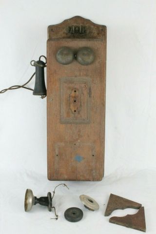 Antique Northern Electric Large Oak Wood Case Wall Mount Crank Phone