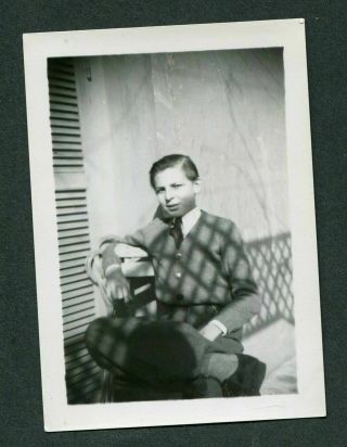 Unusual Vintage Photo Boy In Cross Lath Shadow Shirt & Sunlight 994099