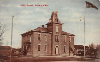 E11/ Arcadia Ohio Postcard 1914 Findlay Public School Building