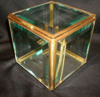Vntg Brass Metal & Beveled Glass Mirror Curio Tabletop Trinket Display Box Case