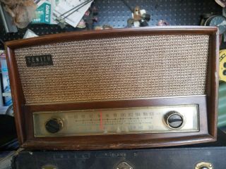 1961,  Zenith Model G730,  7 Tube,  Am/fm Radio.