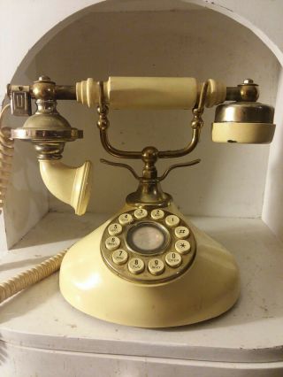 Antique Yellow Victorian Style Old Fashioned Rotary Dial Phone Handset Telephone