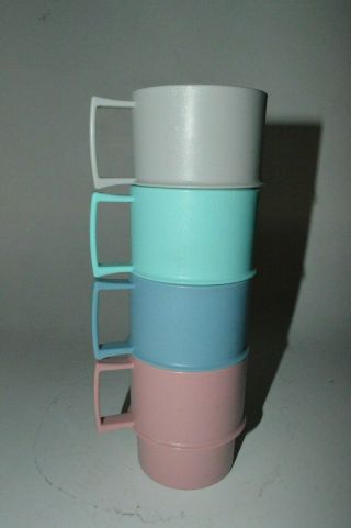 Tupperware 1312 - 18 Coffee Tea Mug Cup Stackable Summer Pastel Set Of 4