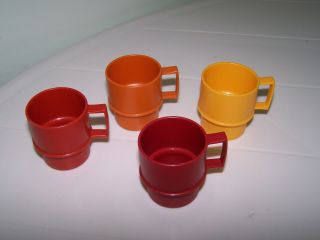 Vintage 4 Tupperware Miniature Cups Mugs Kids Tupper Toys