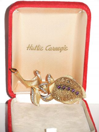 Vintage Signed Hattie Carnegie Gold Tone & Rhinestone Brooch Pin W/ Box