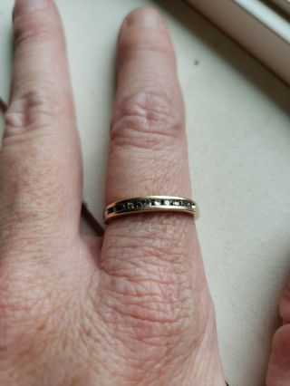 Vintage 10k Gold Ring W Diamond Chips 1.  6 Grams Not Scrap Sz 7