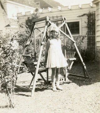 Mm827 Vtg Photo Pretty Little Girl By Swing C Early 1900 
