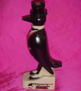 Vintage 1976 Old Crow Kentucky Bourbon Ceramic Decanter 13 " Tall Figural Bottle