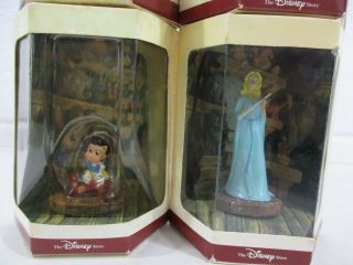 4 Tiny Kingdom Disney Figures : Blue Fairy,  Figaro,  Jiminy Cricket,  Pinocchio 3