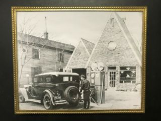 Vintage 1930s? 1940s? Photo Of Shell Service Gas Station - Massachusetts - A Frame