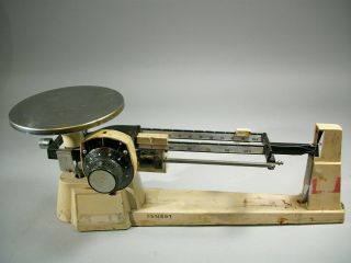 Vintage Ohaus Dial O Gram 2610g Balance Beam Scale -