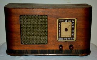 1939 Rca Victor Tube Radio Model 45x1 In Wood.