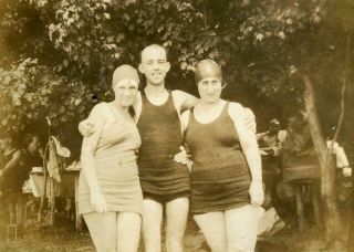 Ab436 Vtg Photo Three In Swim Suits And Swim Caps C Early 1900 
