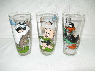 Set Of 3 Pepsi Looney Tunes Glasses 1976 Porky Pig Taz Fishing Daffy Pepe Le Pew