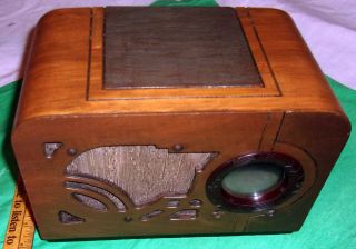 1936 Montgomery Wards Airline Art Deco Wood Radio Cabinet Model 62 - 425