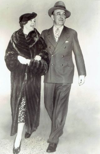 1936 Vintage Ap Photo Silent Film Actress Constance Talmadge & Pal Eugene Ford