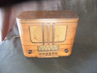 Vintage Old Vacuum Tube Radio Rca Model 95t5 Table Top